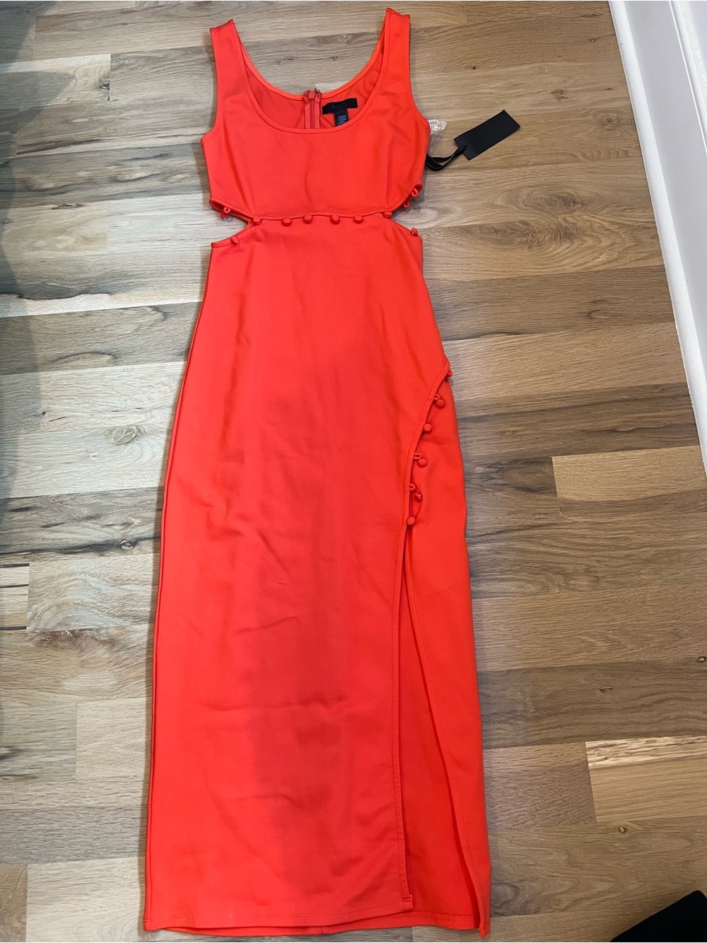 h:ours Coral-Red Cutout Maxi Dress with Button Trim
